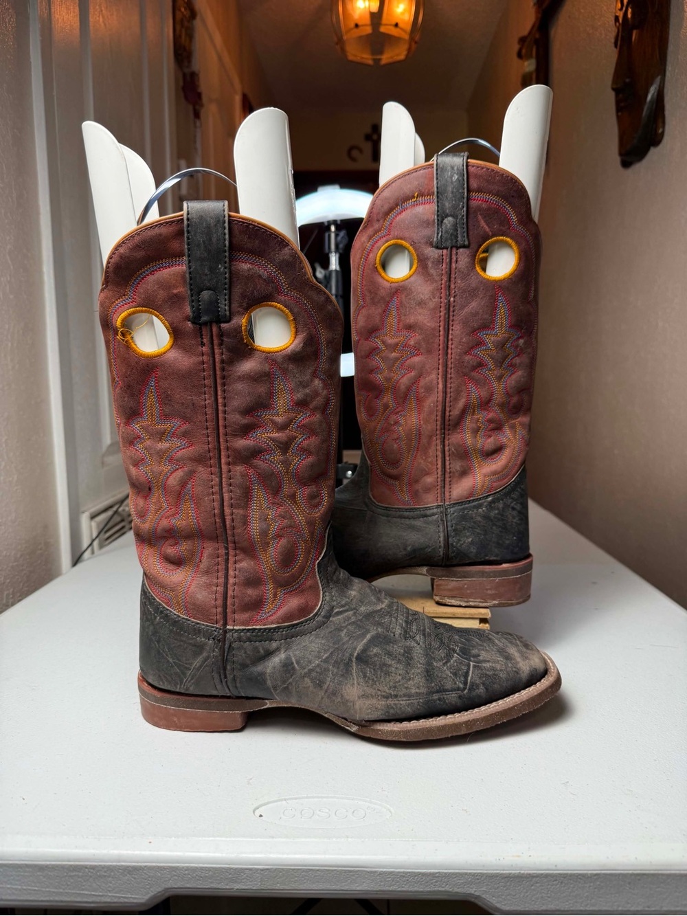 LAREDO MEN'S ISAAC
WESTERN BOOTS - BROAD SQUARE TOE soft soles Sz 10